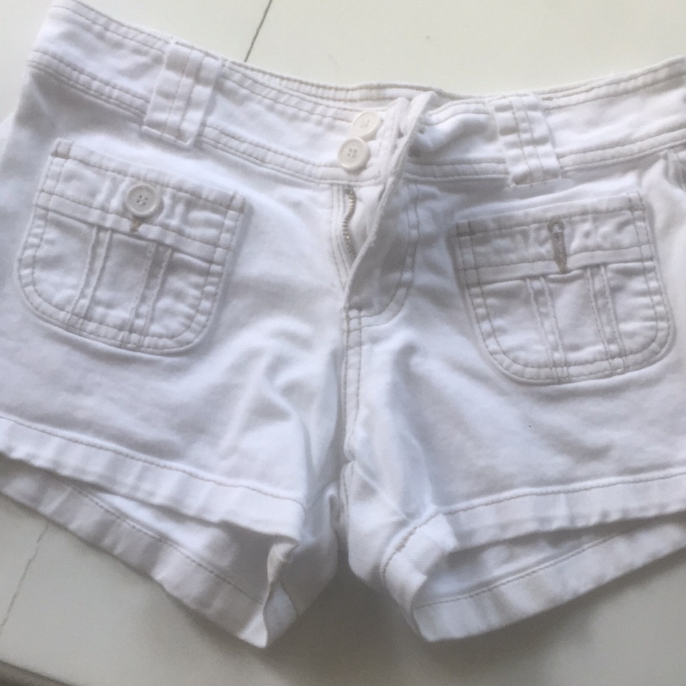 White high waisted shorts